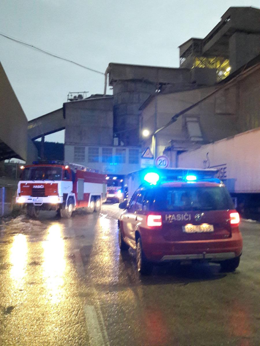 Požár uhelného prachu Cementárna náhled