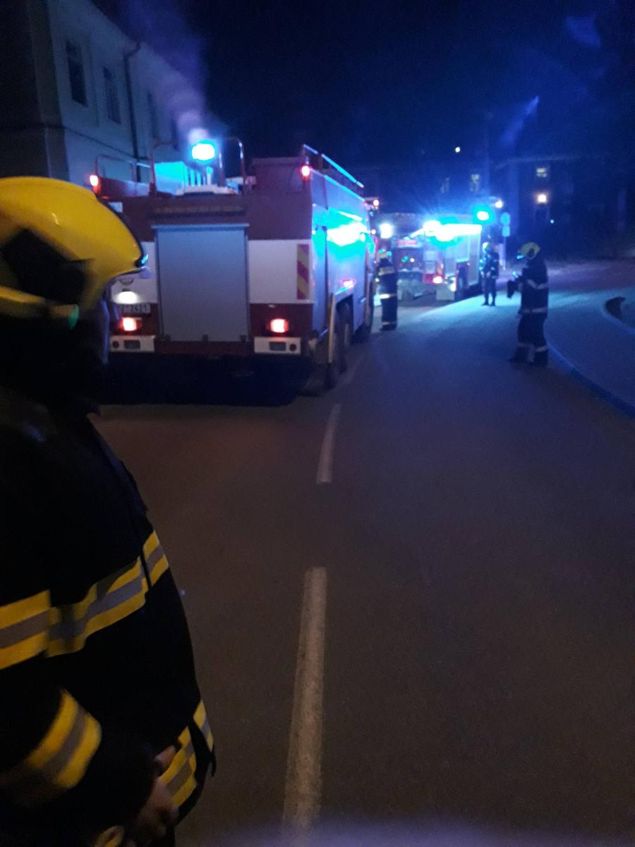 Požár sazi v komíně v Zámku náhled